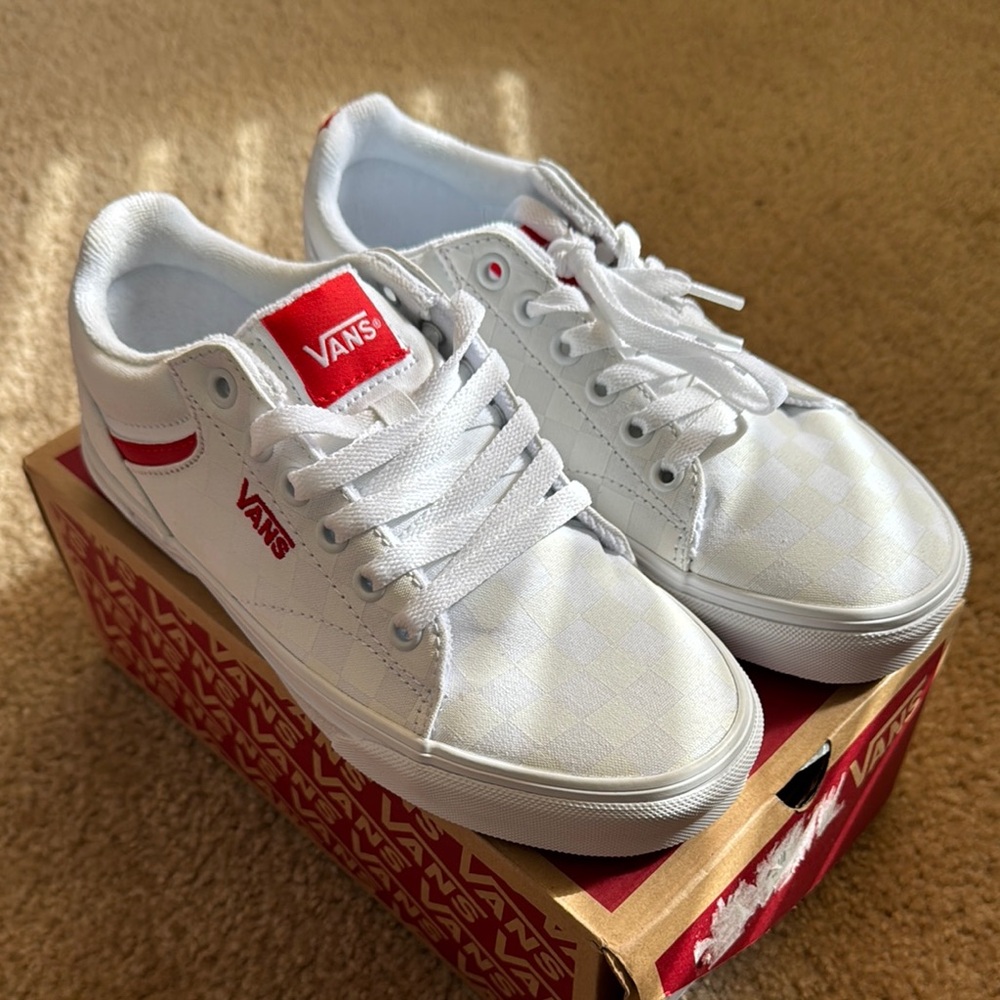 NWOT Vans Checkerboard White and Red Sneakers. Offers welcomed. - Picture 2 of 4